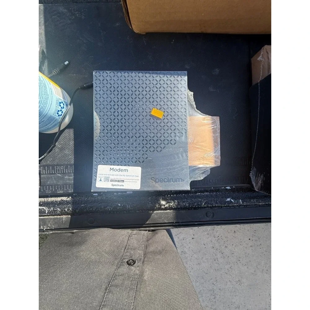 Spectrum D3.1 eMTA DOCSIS 3.1 Modem - Picture 1 of 1